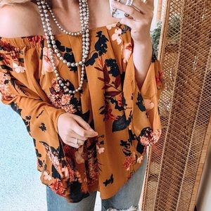 Mustard floral off shoulder blouse boutique Nwt